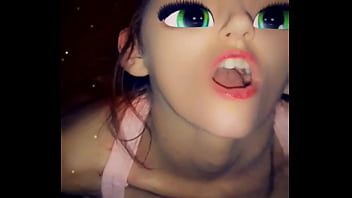 play Echte jonge hoer van feest met disneygezicht die mijn lul zuigt. pov