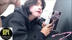 Redare Cumshot pe fața vărului adolescent obsedat de Hentai