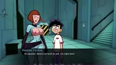 Afspelen Redhead Milf Nurse geeft Teen Danny Phantom een ​​hot tit job